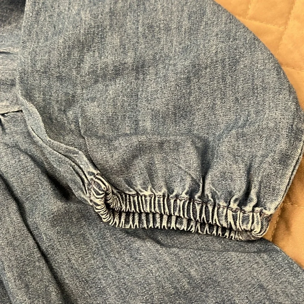 babyGap Embroidered Denim Dress/NWT/4 Years